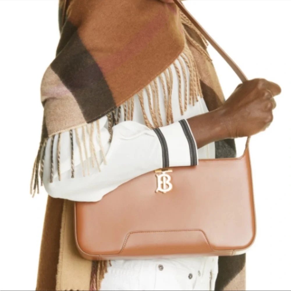 🔴SOLD🔴 BURBERRY Classic Bundle- TB Monogram Bag Tan & Check Pink Scarf - Picture 4 of 16